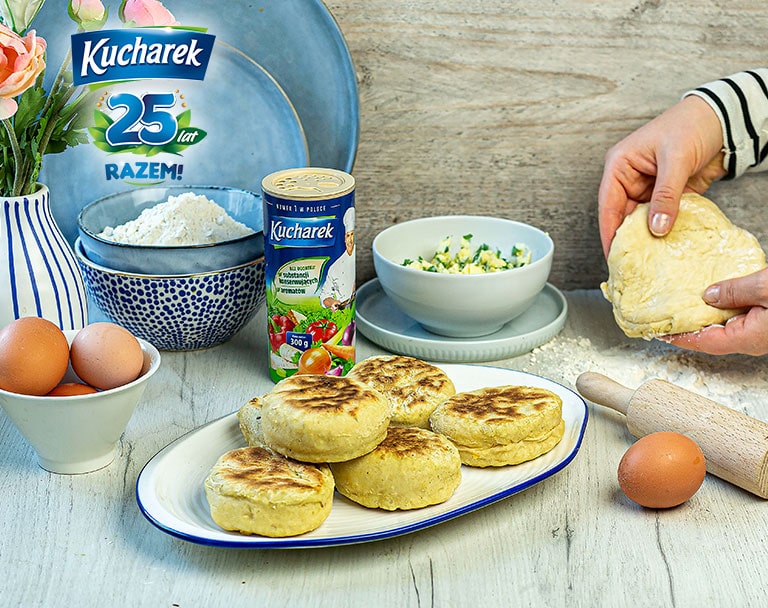 Podkarpackie proziaki z masłem czosnkowym