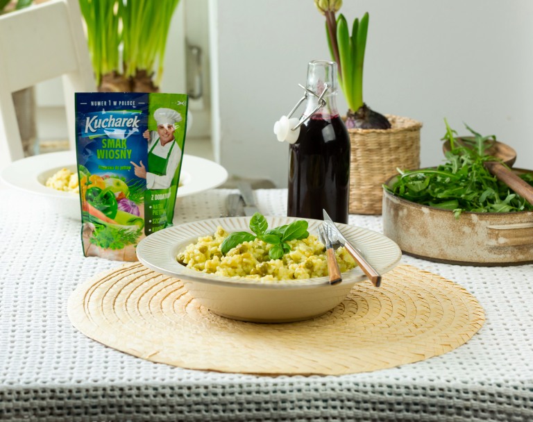 Wiosenne zielone risotto ze szparagami
