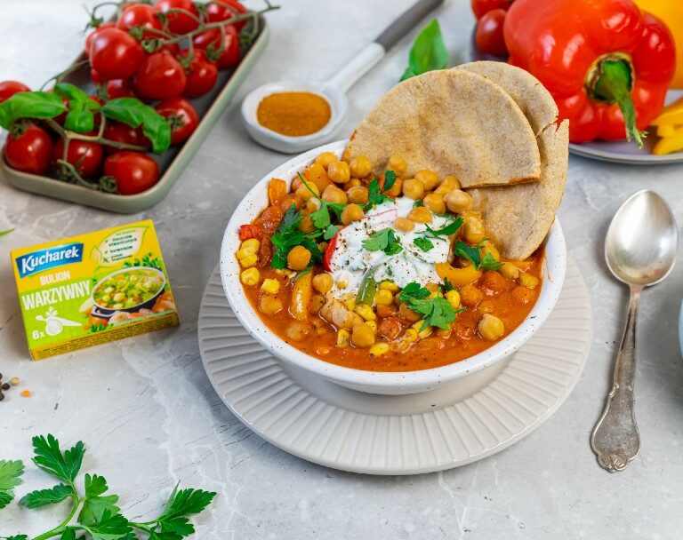 Wegańskie curry z ciecierzycą